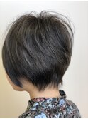 ショートボブ