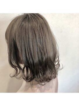 クルー(krew) ミルクティーベージュ