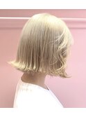 Lee梅田★切りっぱなしボブ×ゴールドベージュ