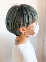 ベルビアンカ(Belle BIANCA)&nbsp;Belle BIANCA グリーン/ブリーチ/ダブルカラーby.マツモト