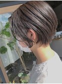 アッシュブラウン+ショートカット