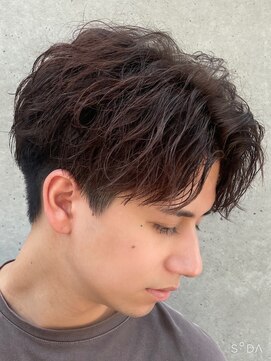 フィフス 原宿(fifth) 【大人波巻きスパイラルパーマ、ケアツイストスパイラルパーマ】