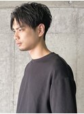 センターパートコンマヘアコンマバングツーブロックショート