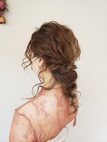 サーティーン(THIRTEEN) ふんわり可愛い♪結婚式お呼ばれヘアセット( ´∀`)♪