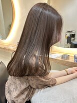 ヒビヲ(HIBIO)&nbsp;ダークアッシュグレージュイルミナカラーハイライト透けカラー