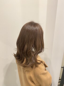 ユニコ(unico) オリーブベージュ/透明感カラー/透け感オリーブ