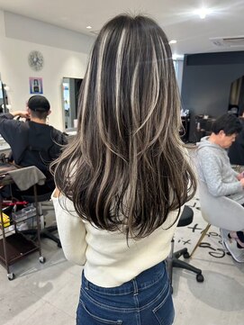 キング 枚方店(K!ng) 縮毛矯正髪質改善ハイライトレイヤーカット枚方美容室エクステ