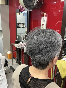 ブル ひし形シルエットショート