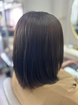 アオ 花咲町(a-o) まとまりやすいミディアムボブ♪