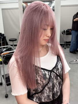 レブ 三条河原町(Reb,) ダブルカラーロングブリーチピンクヘア韓国ヘアハイトーン小顔