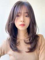 アグノス 青山(Agnos)&nbsp;イメチェン前髪レイヤーカットピンクベージュアンブレラカラー