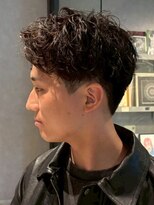 メンズサロン ブロック(Men's Salon bloc)&nbsp;ニュアンスパーマ ツーブロックマッシュ 黒髪ショート