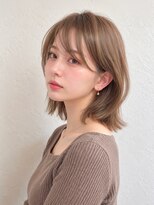 ルービック なかもず(Rubik's)&nbsp;小顔見えレイヤーウルフ×ミルクティーベージュ