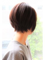 レウナ 外苑前(Reuna)&nbsp;大人女子・丸みが綺麗なショート【外苑前・表参道】