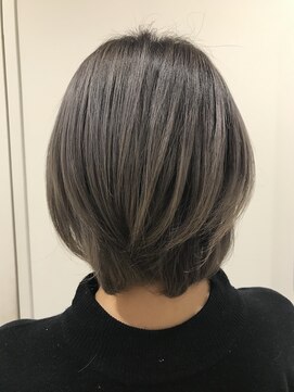 エイト新宿店(EIGHT shinjuku) 【EIGHT新宿】ホワイトグレージュ