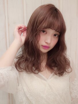 フェレイラ(Ferreira) ”Ferreira“ガーリーベージュヘア