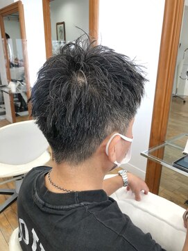 ヘッズ 本八幡店(HEADS) MEN'S HAIR センターパート ツイストスパイラル コンマヘア
