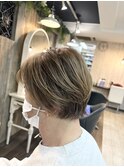 透明感ショートスタイル