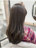 ナチュラルグレージュ