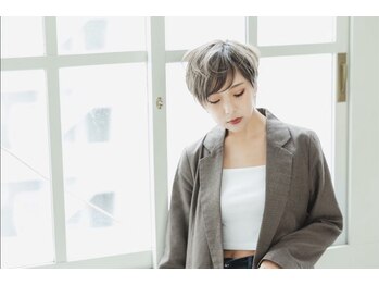 イズ(is)の写真/カットだけで創り出す抜群の再現性！毎日のスタイリングが簡単で楽しくなるような似合わせヘアを叶えます◎