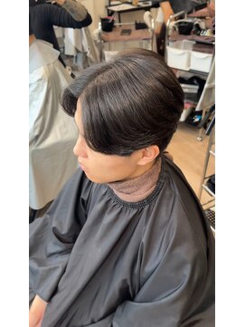 エクシア 西梅田店(EXCIA) 曲がる縮毛