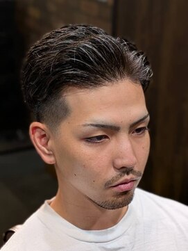 コーク(coke) low fade style