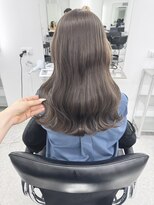シック(CHIC)&nbsp;オリーブグレー/ダブルカラー/透明感カラー/艶髪/盛岡