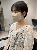 ○流れる顔まわり耳かけコンパクトショート黒髪マッシュ10代20代