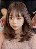 ミディアムレイヤーカット/20代30代40代/顔周りカットワンカール