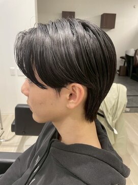 アントバイフィフス 秋田(unt by fifth) 秋田メンズパーマニュアンスパーマフェザーパーマセンターパート