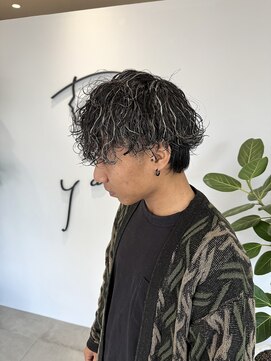 ヤエ(yae) 立体感のあるパーマハイライト☆