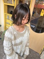 ヒントステーション(HINTSTATION)&nbsp;〈浅草 半個室〉レイヤーボブ/オリーブベージュ