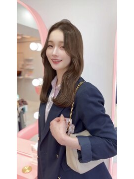 ボタン コロン 表参道 原宿(VOTAN COLON) くびれミディアム/ミディアムレイヤー/顔まわりカット