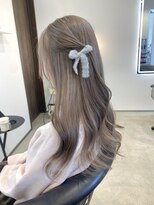 トロワ 高崎(TROIS.)&nbsp;グレージュカラー
