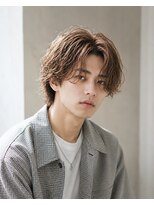 MEN's Baguz MEN'Sカット/ MEN'Sパーマ/ MEN'Sカラー 韓国ミディアム×フェザーパーマ×センターパートレイヤー