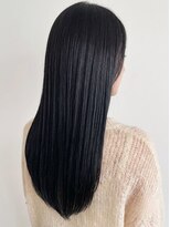 ビスポーク(BESPOKE)&nbsp;透明感髪質改善カラー◎ブルーブラック×うる艶ストレート