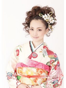 ヘアーメイクジェンテ(hair make gente) antique feminine