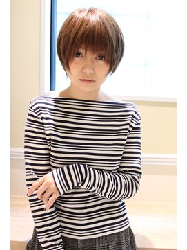 レウナ 外苑前(Reuna) 小顔ショートボブ 大人可愛い 30代40代人気