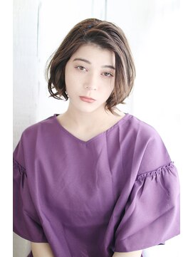 オティアプラスエヌ(OTTIA+n) 20代30代40代　コクのある大人モードボブ【松山】♯624