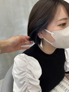 ロンドルーチェ 心斎橋(Lond luce) ダークアッシュ/ミディアムレイヤーカット［髪質改善/縮毛矯正］