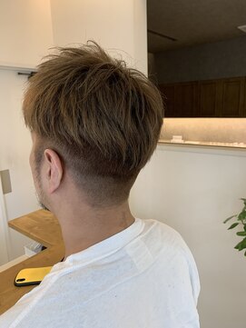 リアン(Lien) 刈上げショート