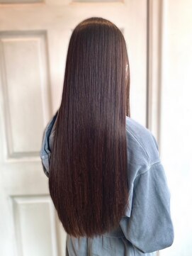 アロマ ヘアー ルーム 新宿3号店(AROMA hair room) 似合わせカットロングストレートスタイル/新宿/新宿三丁目