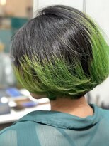 スナリー(Snaly)&nbsp;かんぷーカラー/毛先ブリーチ/グリーン/デザインカラー