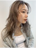 ホワイトベージュ