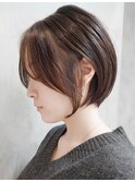 表参道大人ショートボブ白髪ぼかしハイライト顔周りレイヤー40代