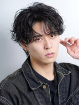 リップス 横浜(LIPPS) スパイラルシャドーパーマ
