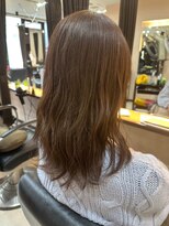 美容室ヒラトヤ 仙北店 20代30代ニュアンスカラーショコラアッシュくせ毛風スタイル