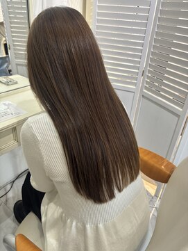 フーバイルピナス(Fuu. by Lupine) ブリーチなし、明るめベージュカラー20代30台40代