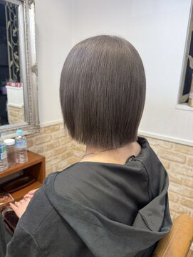 カミケン 黒岩店　kamiken・ 色落ち綺麗◎シルバーカラー【カミケン黒岩店】