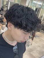フィフスパーク(fifth PARK)&nbsp;渋谷シャドウパーマ大きめカールメンズカット無造作パーマ